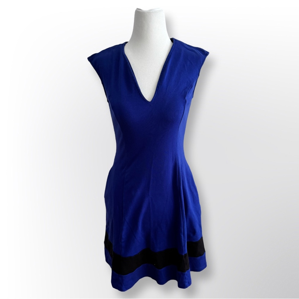 New York & Company Colorblock V-Neck Dress | Size XS